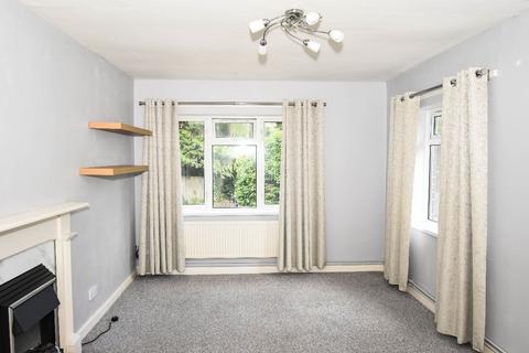 2 bedroom flat to rent, Salisbury SP1