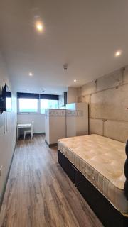 Studio to rent, Renaissance Works, New Street, Huddersfield, HD1