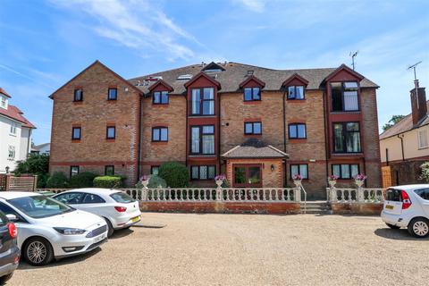 1 bedroom flat for sale, North Parade, Horsham