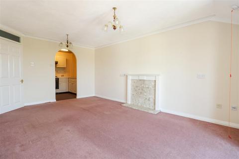 1 bedroom flat for sale, North Parade, Horsham