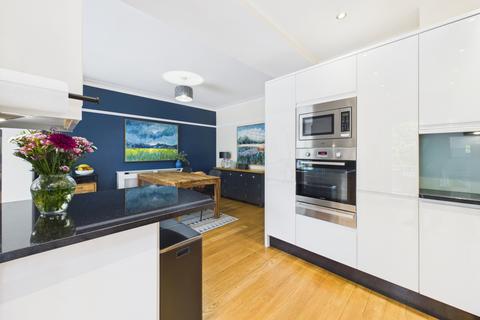 4 bedroom semi-detached house for sale, Bradway Road, Bradway, S17 4PE