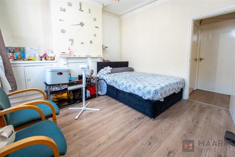 3 bedroom terraced house for sale, Olphin Street, Leicester