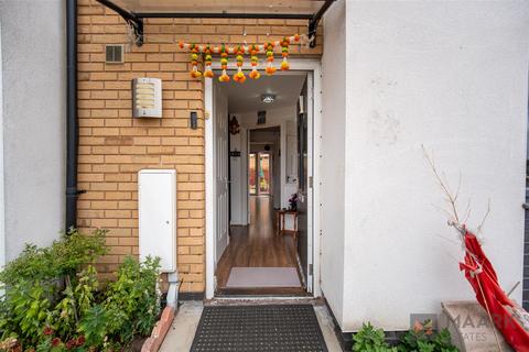 3 bedroom terraced house for sale, * 3 Bed Modern Mid Terrace House- Charles Bennion Walk, Leicester LE4 - No Chain*