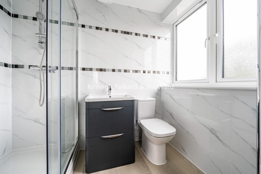 Apartment in Kent - View 2
