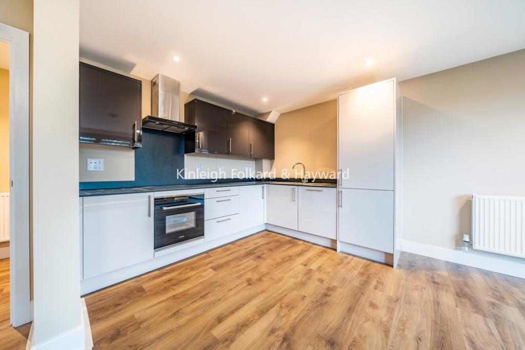 Apartment in Kent - View 4