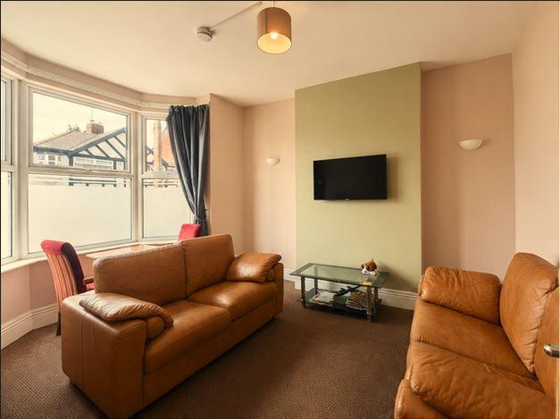 House in Sheffield, South Yorkshire - View 2