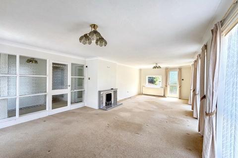 3 bedroom detached bungalow for sale, Loxwood Close, Bexhill-on-Sea, TN39