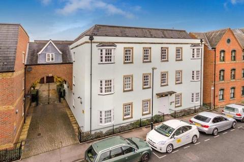 2 bedroom apartment to rent, Castle Mews, St Thomas Street, Oxford