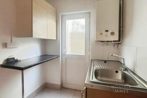 3 bedroom terraced house to rent, Inverness Place, Roath, Cardiff, CF24