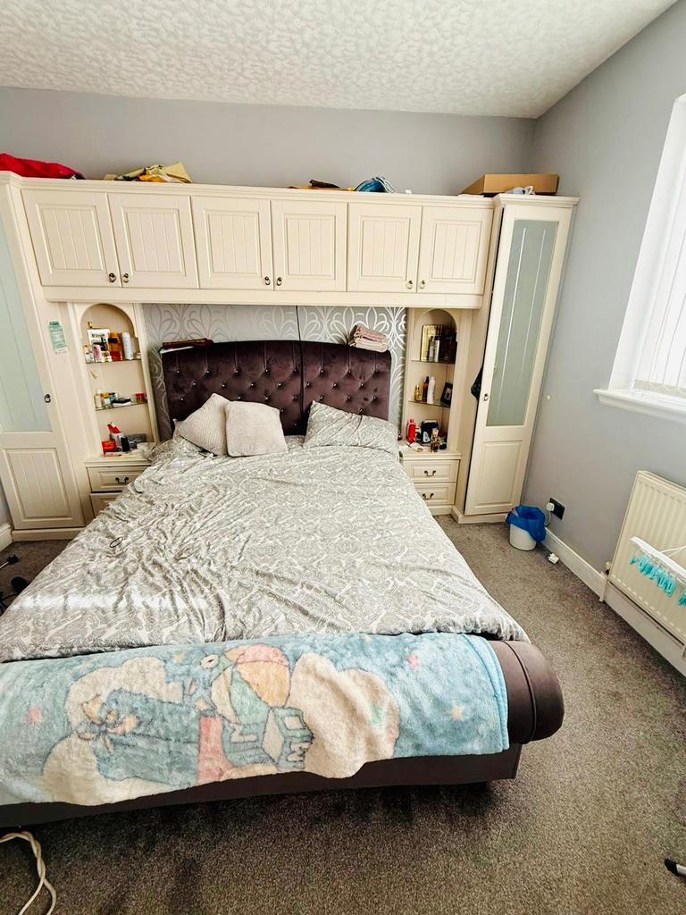 House in London - View 5