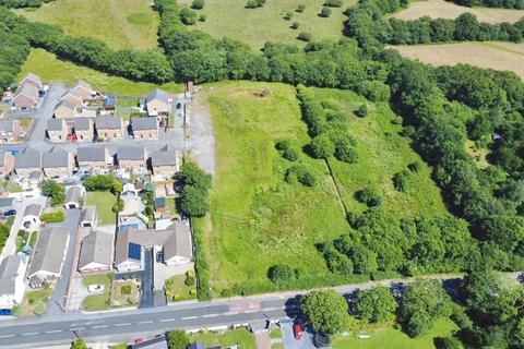 undefined, Clos Coed Derw, Penygroes, Llanelli