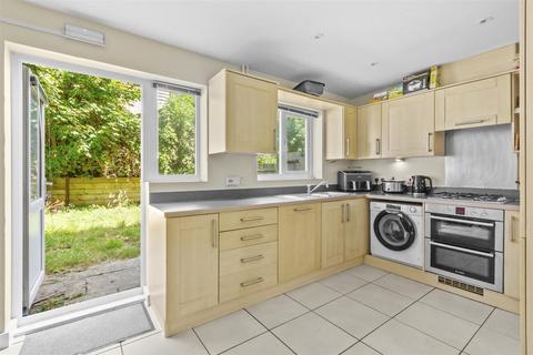4 bedroom townhouse for sale, Tadros Court, High Wycombe HP13
