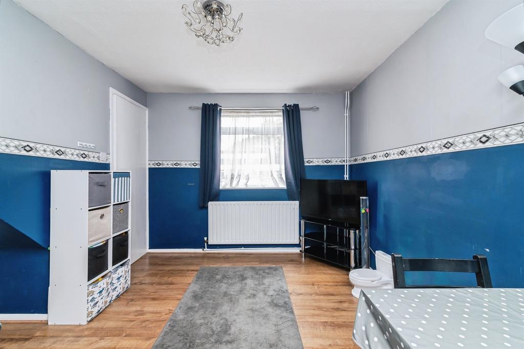 House in Nottingham, Hockley, The Meadows - View 2
