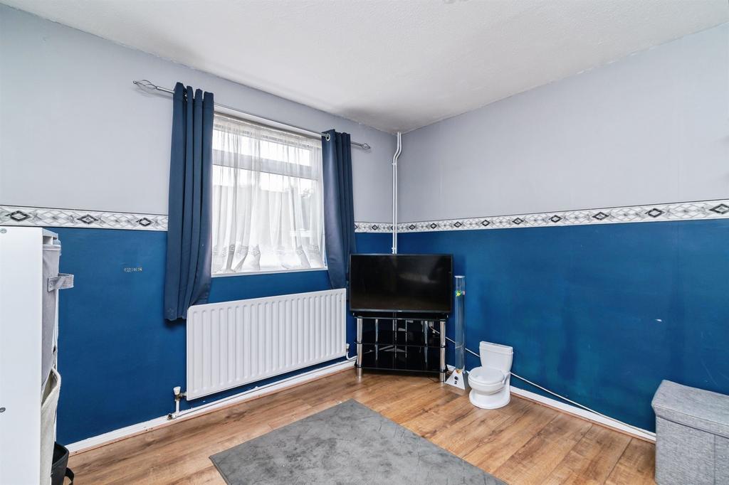 House in Nottingham, Hockley, The Meadows - View 3