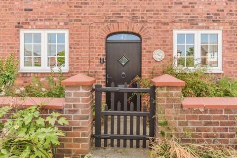 3 bedroom detached house for sale, Northwich Road, Weaverham, NORTHWICH