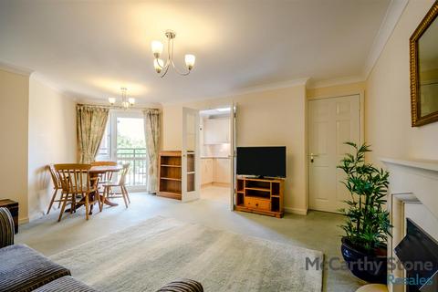 1 bedroom apartment for sale, St Rumbolds Court, Buckingham Road, Brackley