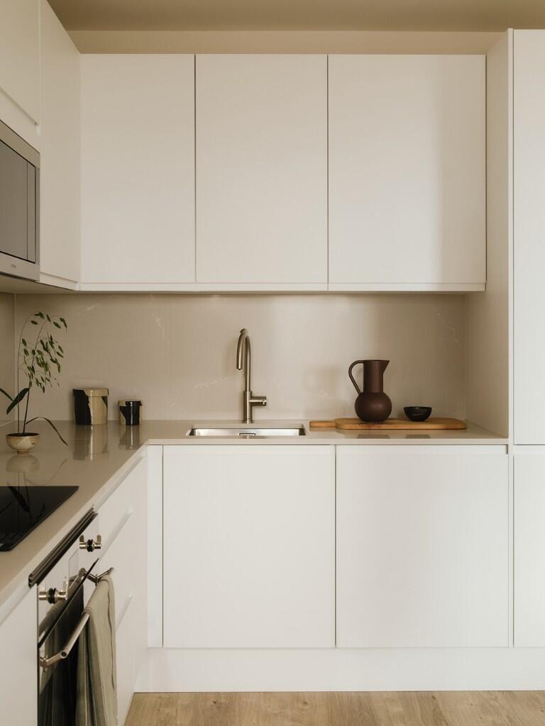 Apartment in London - View 2