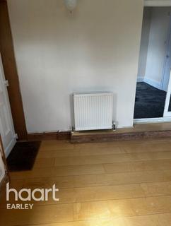 undefined, Mansfield Road, READING