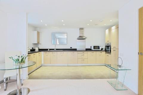 2 bedroom flat for sale, North Street, Milton Regis, Sittingbourne, Kent, ME10