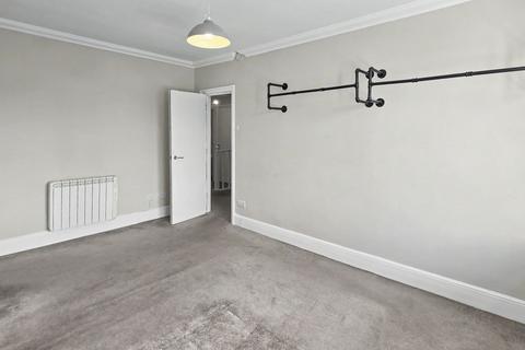 2 bedroom flat for sale, Flat 9, 44-46 First Avenue, Hove, East Sussex, BN3 2FF