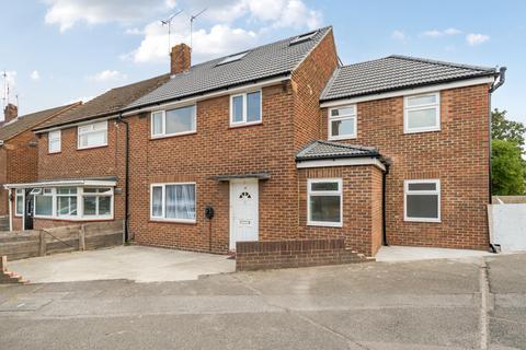 6 bedroom semi-detached house for sale, Bridge Road, Erith