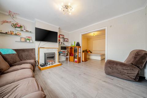 6 bedroom semi-detached house for sale, Bridge Road, Erith