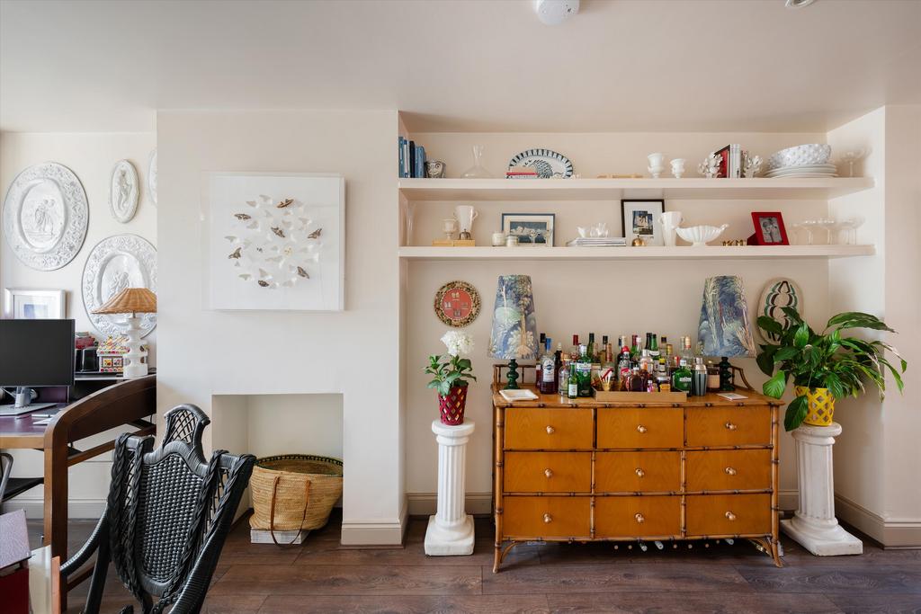 Living room, fireplace
