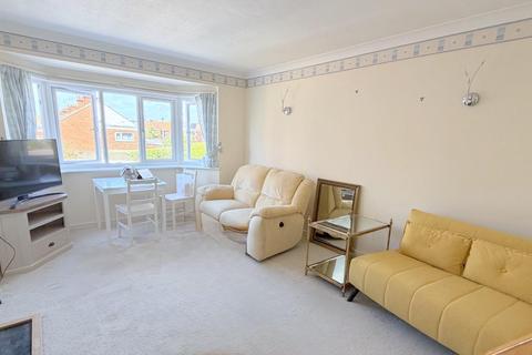 1 bedroom retirement property for sale, 21 Wannock Road, Eastbourne