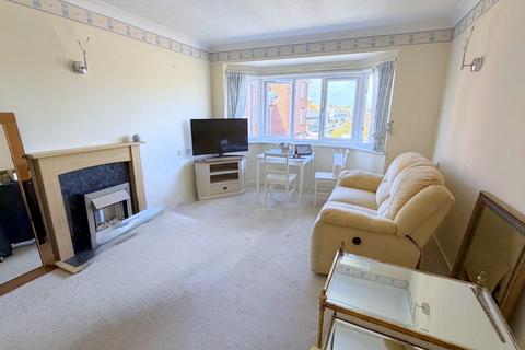 1 bedroom retirement property for sale, 21 Wannock Road, Eastbourne