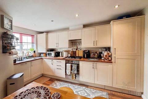 3 bedroom end of terrace house for sale, Dorset Crescent, Durham DH8