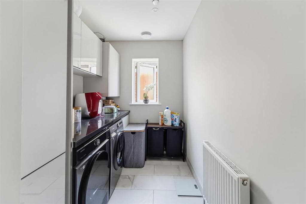 Utility room, utility