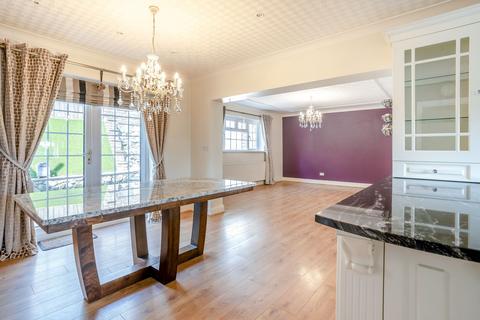 5 bedroom detached house for sale, Walston Road, Wenvoe, CF5