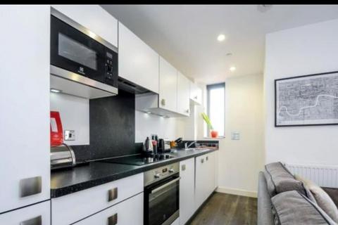 1 bedroom flat for sale, Cornmill Lane, Lewisham, London, SE13