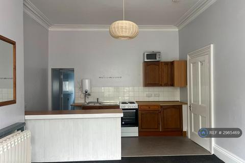 Studio to rent, Seaton Avenue, Plymouth, PL4