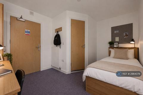 1 bedroom in a flat share to rent, Thames St, Oxford, OX1