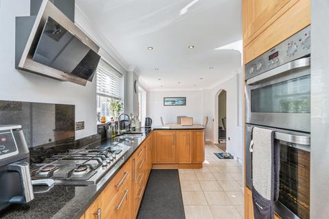 4 bedroom detached house for sale, Durley Crescent, Totton, Southampton
