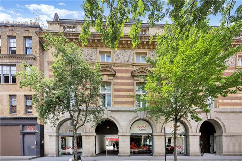 Britton Street, EC1M