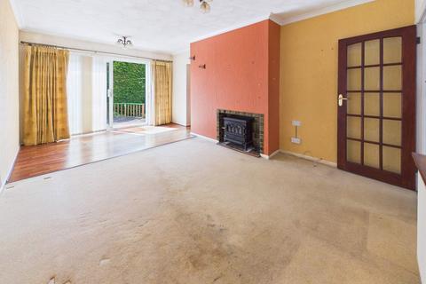 2 bedroom detached bungalow for sale, Heol Gwrgan, Whitchurch, Cardiff. CF14