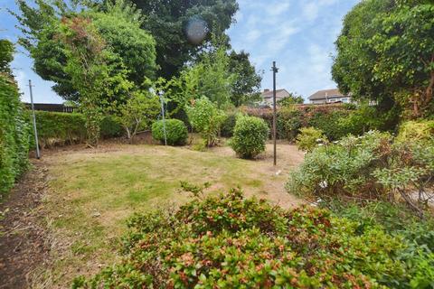 3 bedroom semi-detached house to rent, Saughton Mains Avenue, Edinburgh, EH11