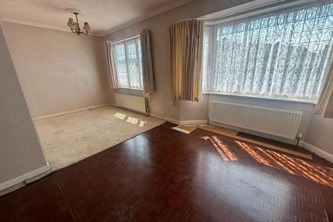 1 bedroom semi-detached bungalow for sale, Glebe Avenue, Hardingstone, Northampton NN4