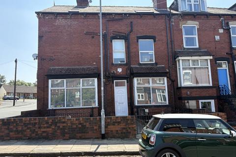 Lumley Avenue, Leeds