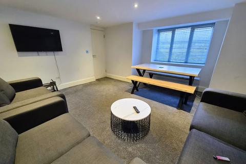 6 bedroom terraced house for sale, Lumley Avenue, Leeds