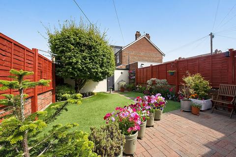 4 bedroom terraced house for sale, Kirby Road, Portsmouth