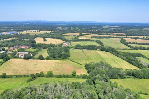8 bedroom property with land for sale, Billingshurst, West Sussex RH14