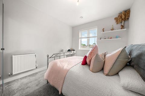 2 bedroom apartment for sale, Nettlefold Place, Sunbury-On-Thames