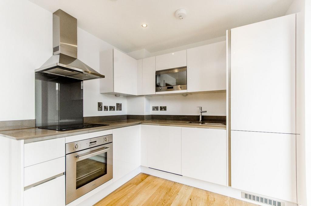 Apartment in London - View 4