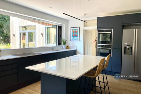 undefined, Lower Buckland Road, Lymington, SO41