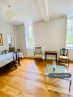 1 bedroom flat to rent, The Parade, Oxon, OX27