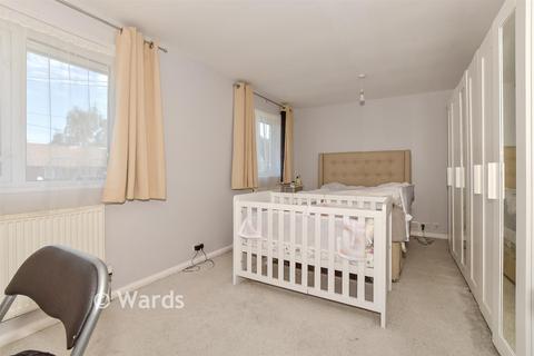 2 bedroom semi-detached house for sale, Knight Avenue, Canterbury CT2