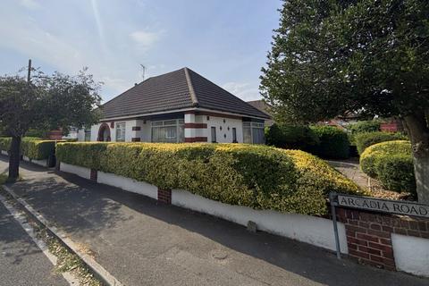 3 bedroom detached bungalow for sale, Arcadia Road, Christchurch BH23